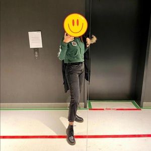 Zara MOM jeans, size 6/38, in perfect condition